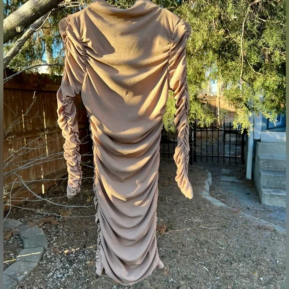 Astr | Dresses | Astr The Label Tan Lined Ruched Mini Dress Bodycon Long  Sleeve S | Poshmark